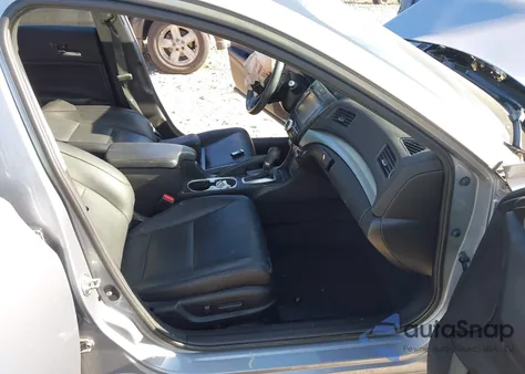 2016 Acura Ilx Premium Package/Technology Plus Package from USA, damaged, VIN 19UDE2F71GA001862